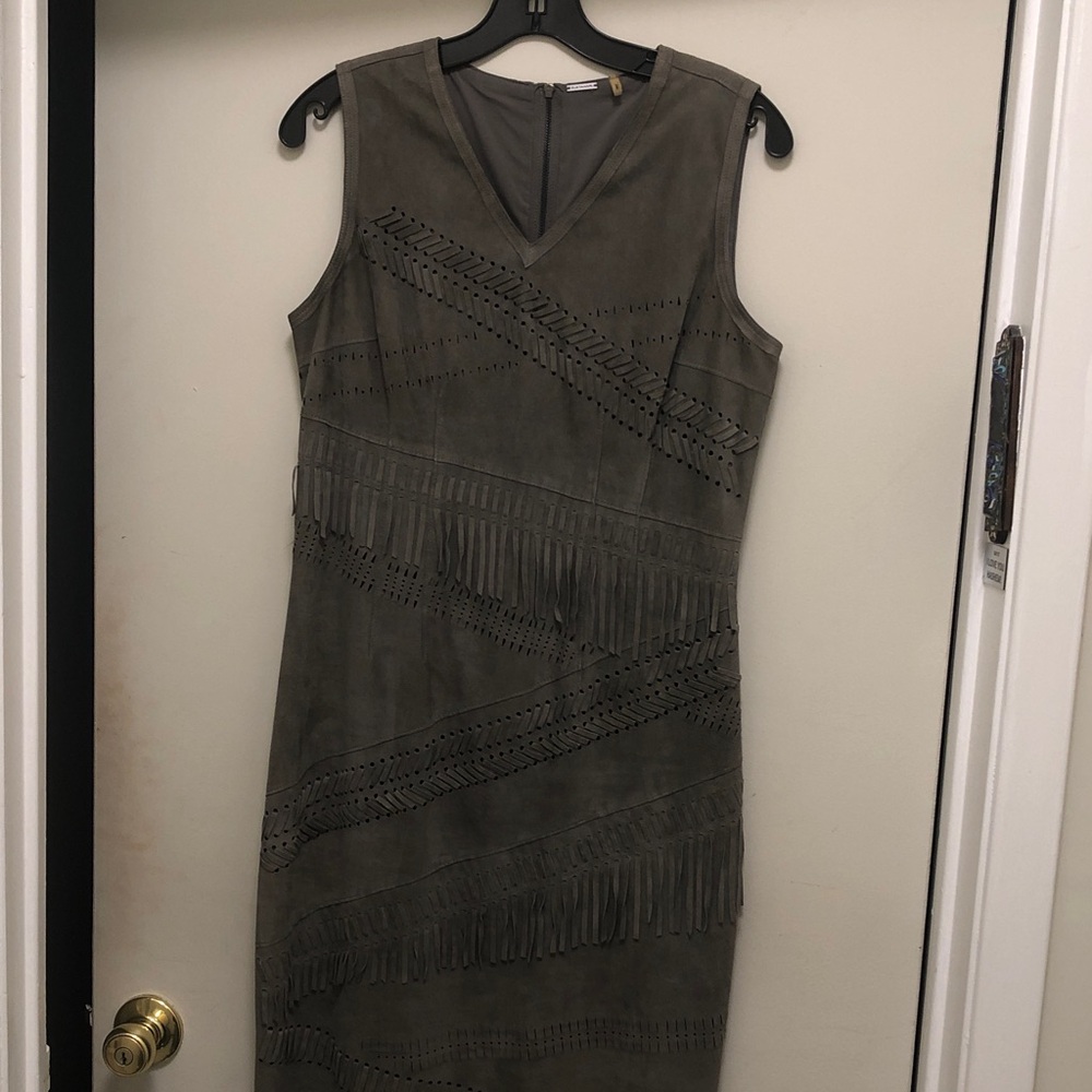 Elie Tahari Charcoal Midi Dress